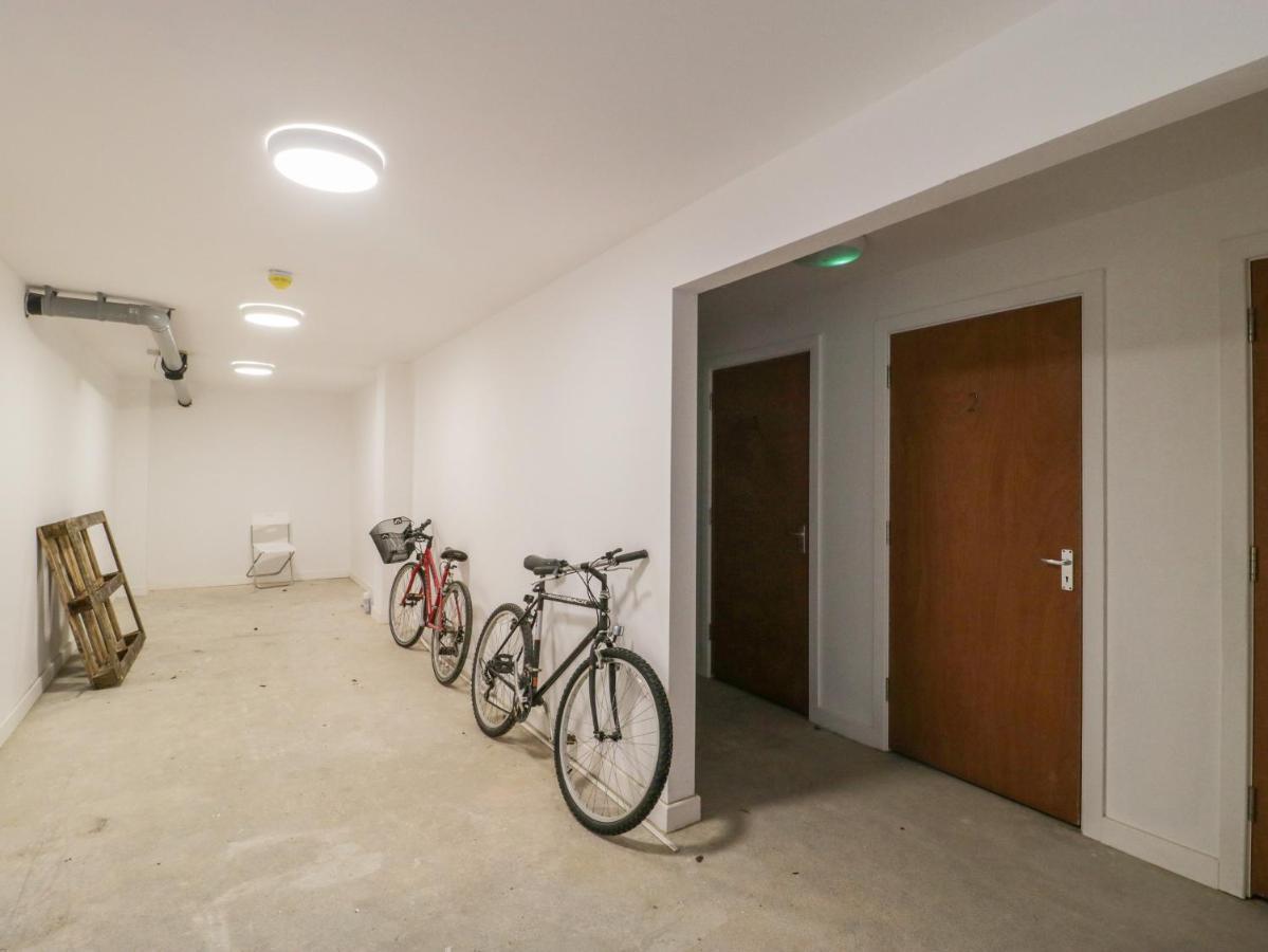 Flat 2, 38 Preston Road Apartment เวย์มัธ ภายนอก รูปภาพ